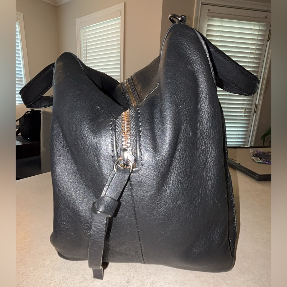 KOOBA BLACK LEATHER PASADENA SATCHEL CROSSBODY PURSE BAG STITCHED BACK - Picture 4 of 12